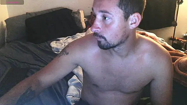 YoBleez's Live XXX Chat