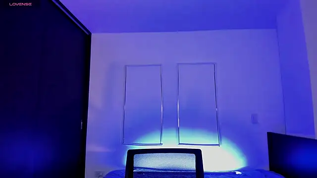 צ'אט XXX בשידור חי של MeganWhite3