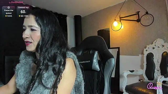 Vicky_Angeel Adlı Modelin Canlı XXX Sohbeti