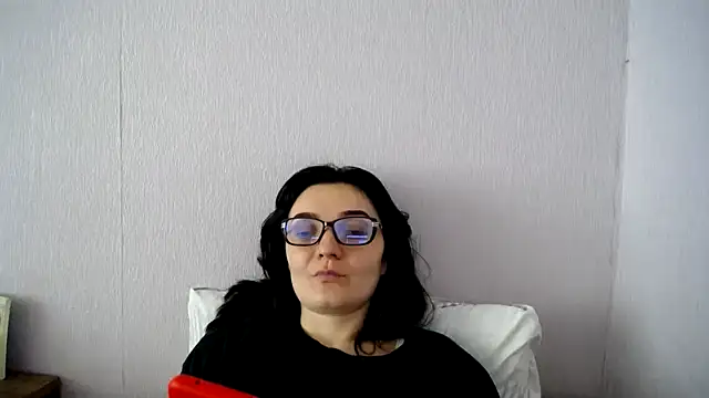 Shiny_gine's Live XXX Chat