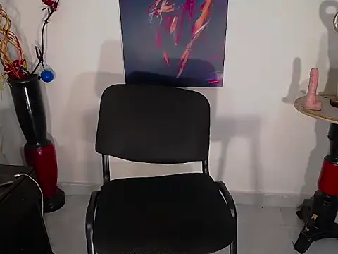 KeysyCFire élő XXX-chatje