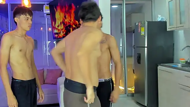 Houseofwarrios Adlı Modelin Canlı XXX Sohbeti