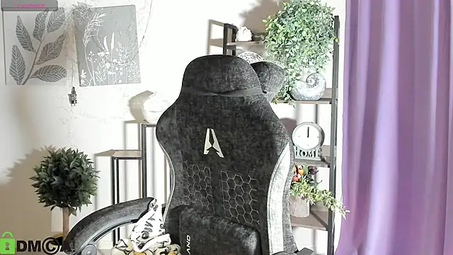 XXX chat uživo modela MartaEdams