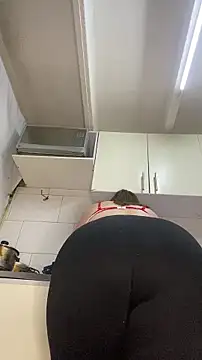 دردشة Chloee_Peach الجنسية المباشرة