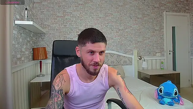 JonahShaw Chat XXX live