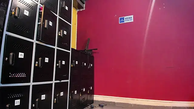 Chat XXX ao vivo de IsaDiiaz