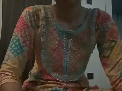 MysticMeher's Live XXX Chat