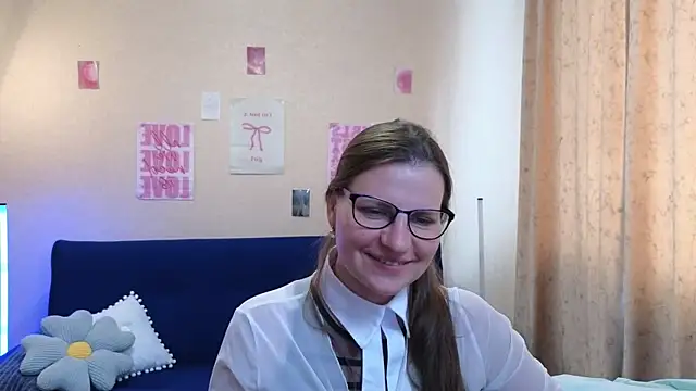 Mirabelle_VelvetのライブXXXチャット