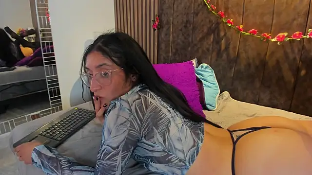 Chat XXX en directo de HannaWen_