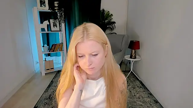 Laly_Peach's Live XXX Chat