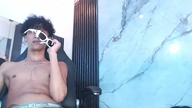 Živý XXX chat BlakeSttone