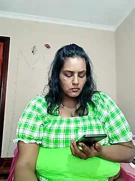 Chat +18 de Foxybaby420 ao vivo