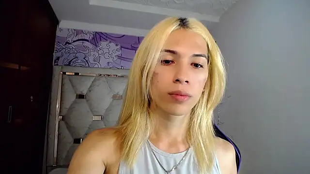 Larry_craft live XXX chat