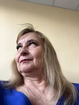 Chatroom XXX en direct de Irina2909@xh