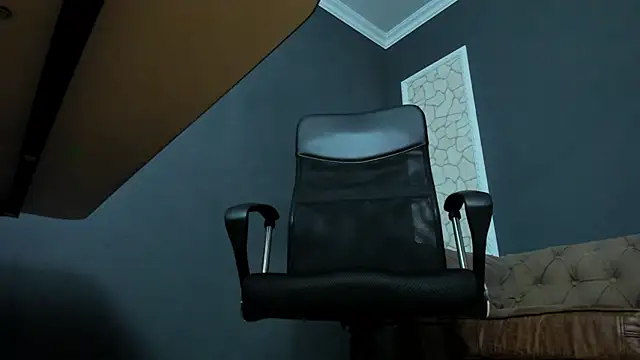 BrianHunts live XXX chat