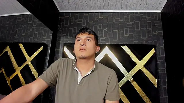 XXX chat uživo modela MAISON_ONYX