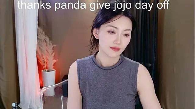 XXX chat uživo modela Banana-Milk69