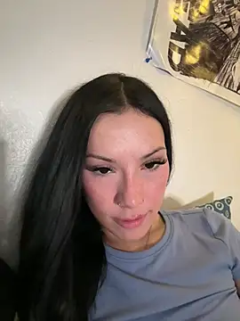 carmenbabyluv's Live Chat Room