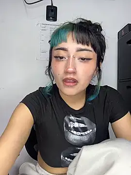 baby_akuma's Live XXX Chat