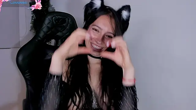 Noaah25_ Live XXX-chat