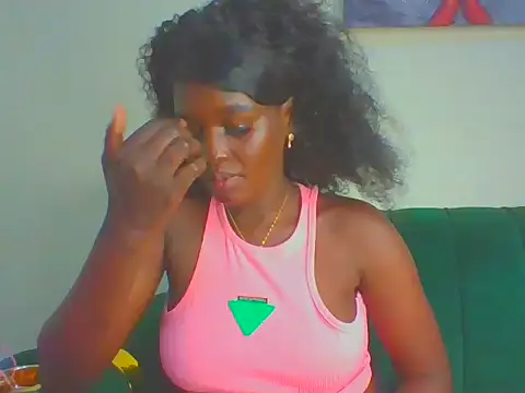 cutesmiling Chat XXX live