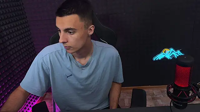Hols_20 Live XXX-Chat