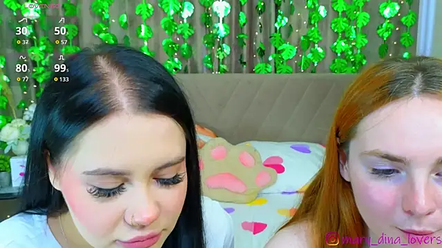 Mary_Dina Chat XXX live