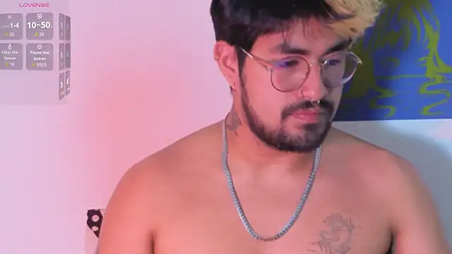 Alfred-rain লাইভ XXX চ্যাট