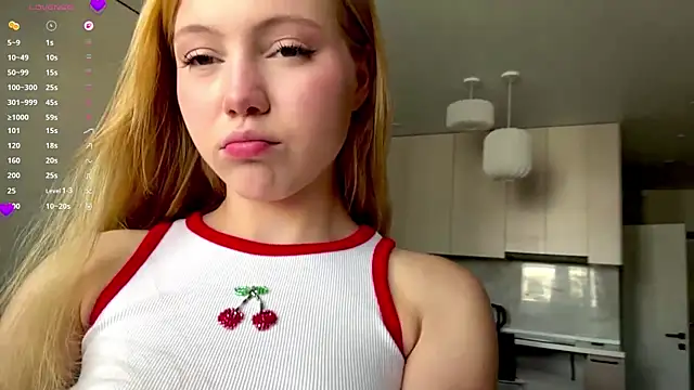 AlberthaBudd's Live XXX Chat