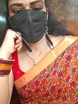 soundharya_tamil – Naživo XXX chat