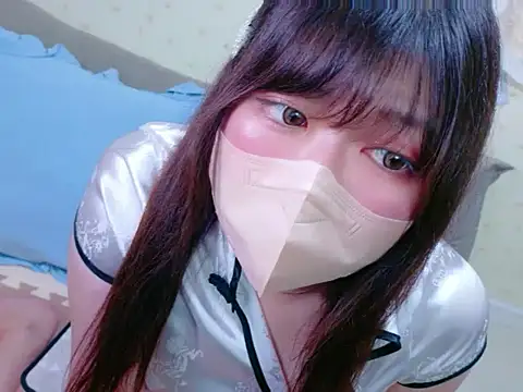 sui_31 即時 XXX 聊天