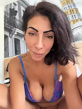 Yasmiinee Live XXX-Chat