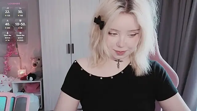 yumi_charm Chat XXX in diretta