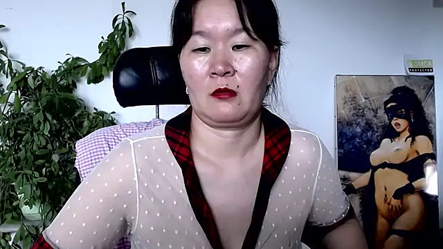 XXX chat uživo modela Akira_xx