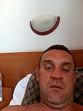 XXX chat uživo modela PeteR1987-
