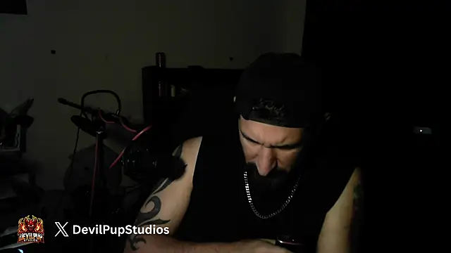 Chatroom XXX en direct de DevilPup75_
