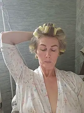 stellahere8's Live XXX Chat