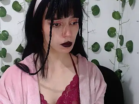 seraphina_31n Live XXX chat