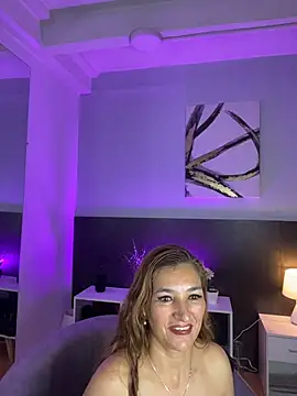 Онлайн чат XXX JennaMilf_