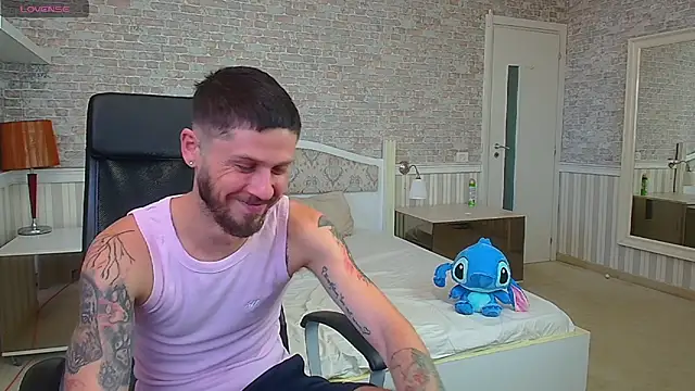 JonahShaw 라이브 XXX 채팅