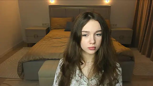 SharriSang Adlı Modelin Canlı XXX Sohbeti