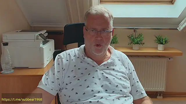 Czat XXX na żywo – subbear1968