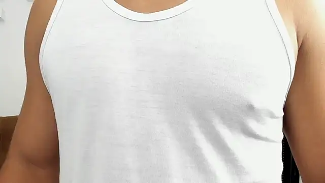 Chirs_Arthus' Live XXX Chat