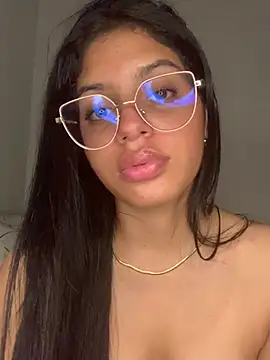 Astrid_2's Live XXX Chat
