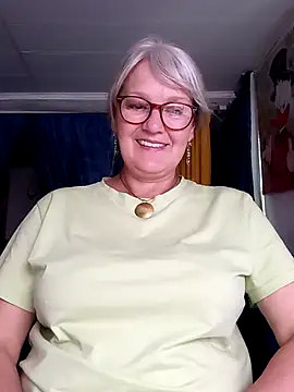 irinamaux's Live XXX Chat
