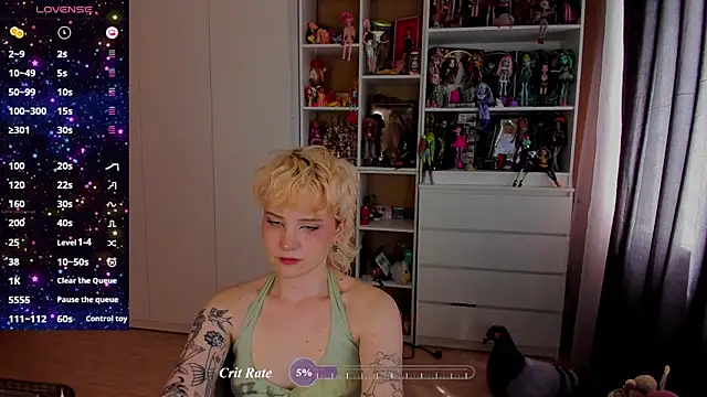 XXX chat uživo modela School_Love