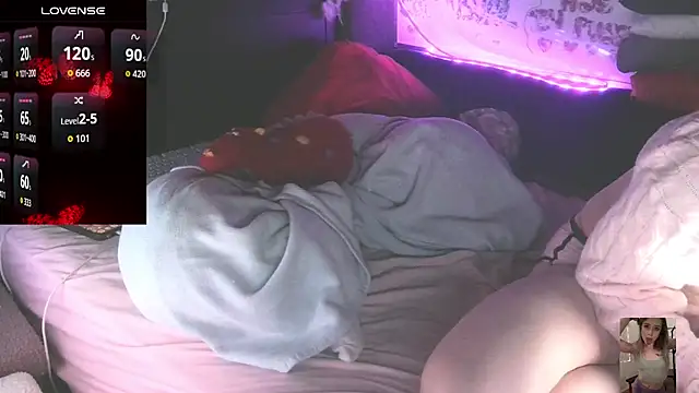 Chat XXX en directo de Blondiewithanass