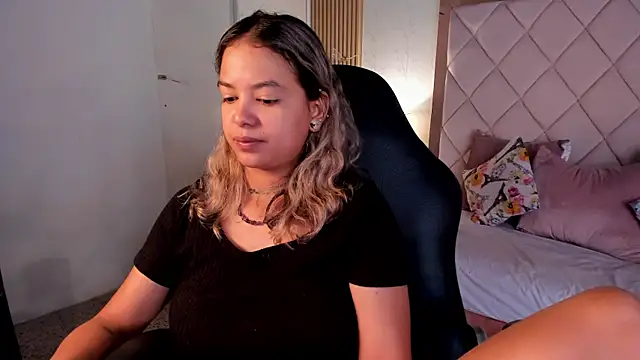 Chat XXX en directo de dulce_lyraa1
