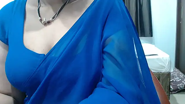 Chat +18 de sunitha-3 ao vivo