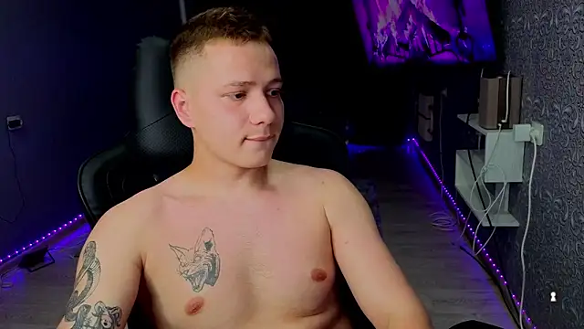 Karl_Night_ Live XXX-Chat
